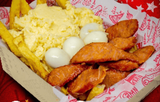 Salchipapa Con Chorizo