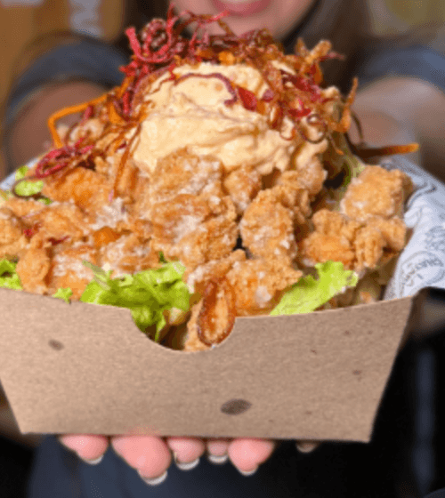 Plato de papas gourmet La Chatarrería